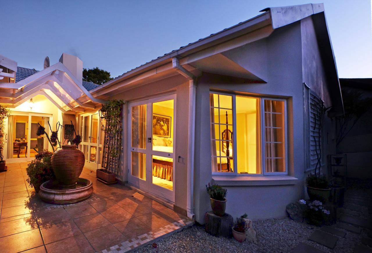 The Stableford House Bed & Breakfast Plettenberg Bay Exterior photo